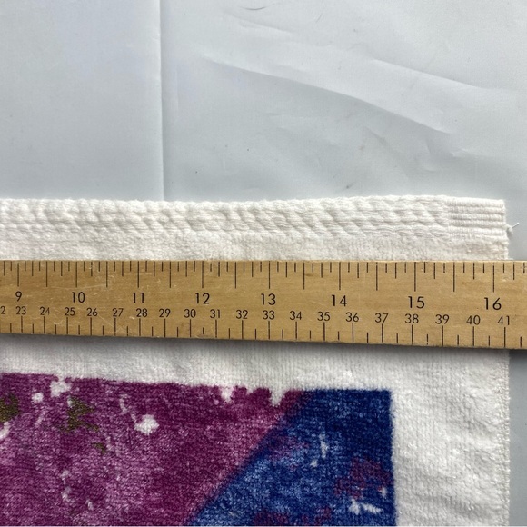 Vintage new condition Spring bath abstract 90s Geometric Pattern hand Towels x 2 - Picture 3 of 7